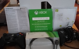 Xbox 360 4gb + pelit