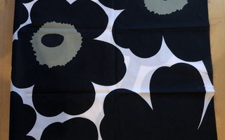 MARIMEKKO Unikko kangas