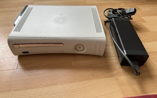 Xbox 360 60GB,  ei lue levyjä