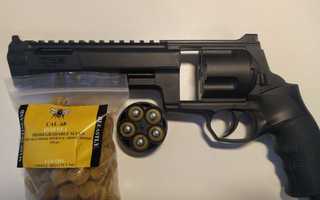 100kpl T4E home defense merkkaimen.68cal slug